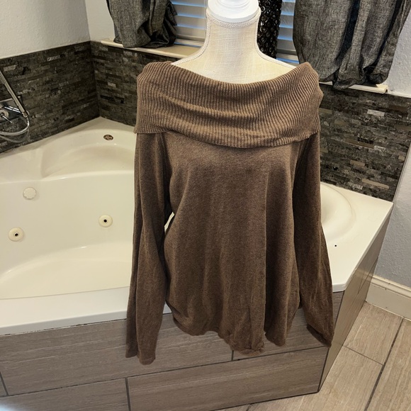 JEANNE PIERRE Brown Off-the-Shoulder Sweater with Cowl Neck - Picture 1 of 4